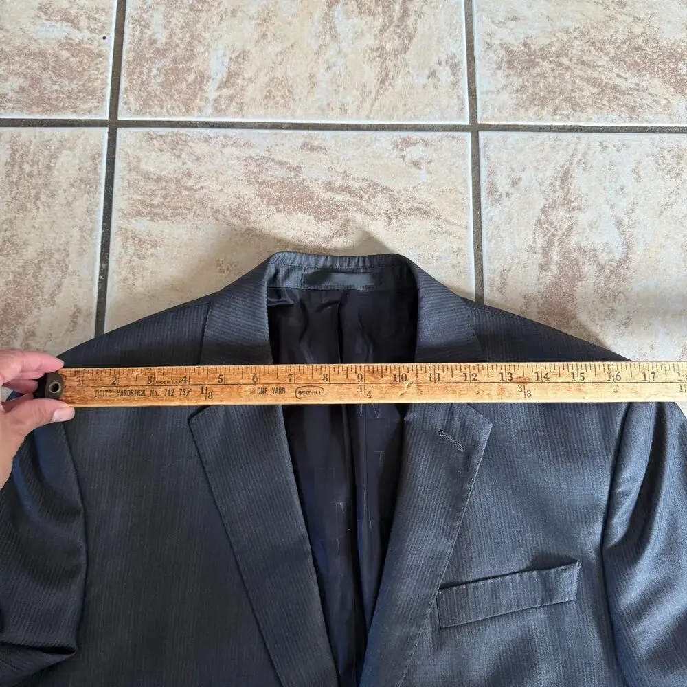 Versace Collection Sport Coat Blazer 100% Wool Dark Gray Light Pinstripe Size 50